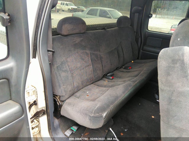2001 CHEVROLET SILVERADO 1500 LS VIN: 1GCEK19TX1E166341