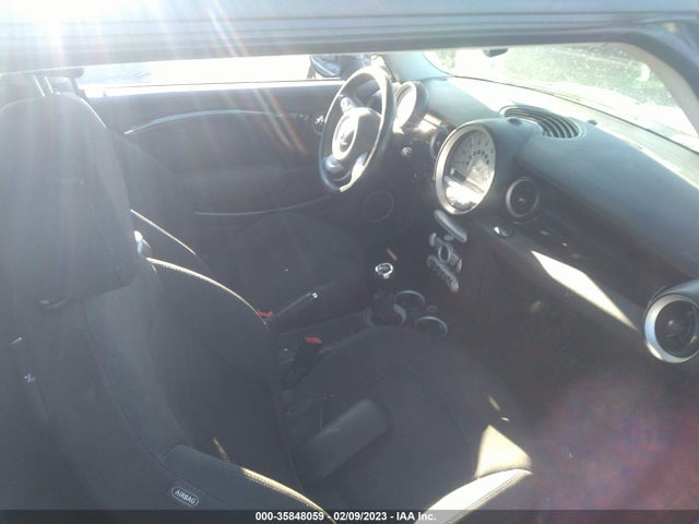 2010 MINI COOPER CLUBMAN S VIN: WMWMM3C55ATP75681