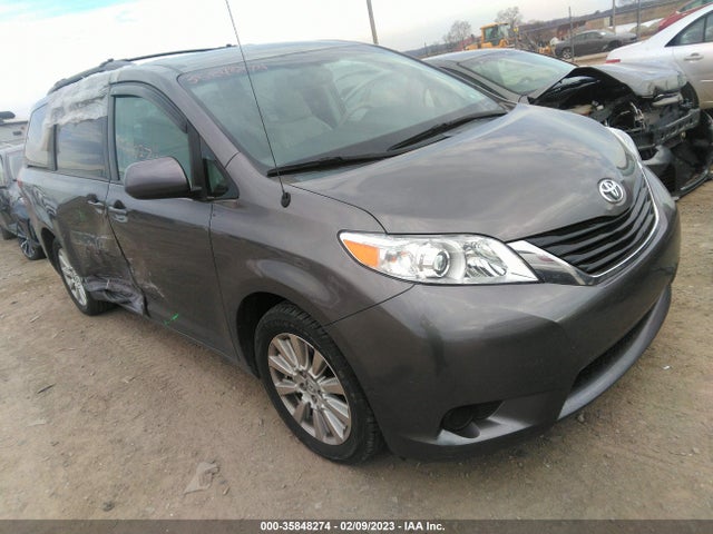 Toyota SIENNA LE 2014 5TDJK3DC1ES087626 Image 1