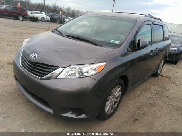 Toyota SIENNA LE 2014 5TDJK3DC1ES087626 Image 2