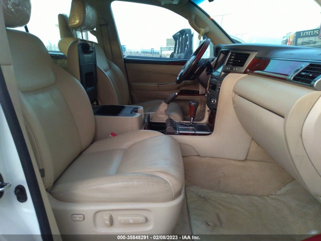 2015 Lexus LS, VIN: JTJHY00W1F4175954