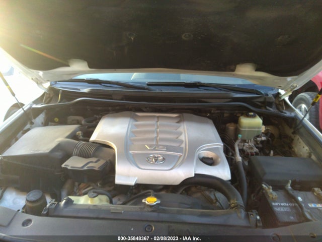 2015 Toyota Land Cruiser, VIN: JTMHY05J5F4030075