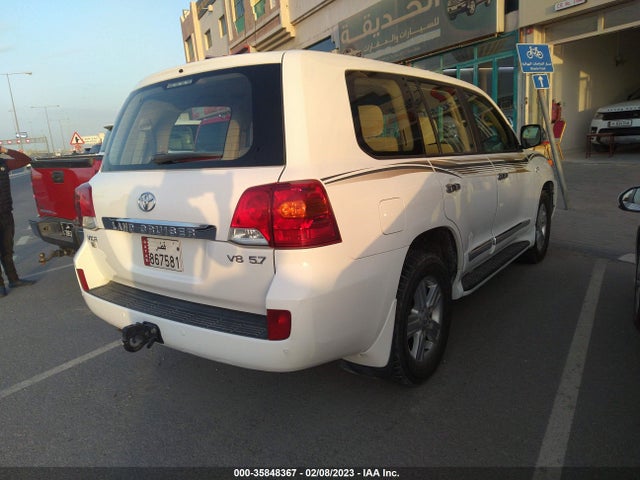 2015 Toyota Land Cruiser, VIN: JTMHY05J5F4030075