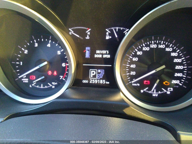 2015 Toyota Land Cruiser, VIN: JTMHY05J5F4030075