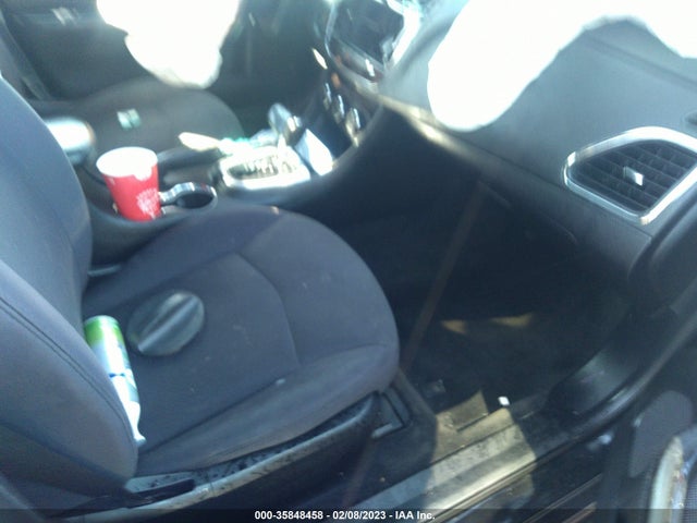 Chrysler 200 Touring 2013 1C3CCBBG8DN711260 Image 5