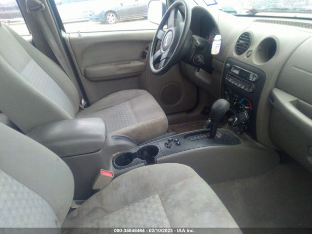 1J4GL48K45W642657 Jeep Liberty Sport