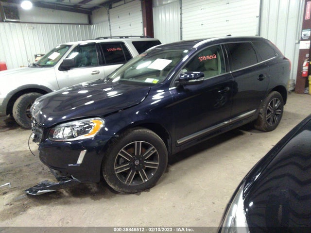 2016 Volvo XC60, VIN: YV449MRM6G2905035
