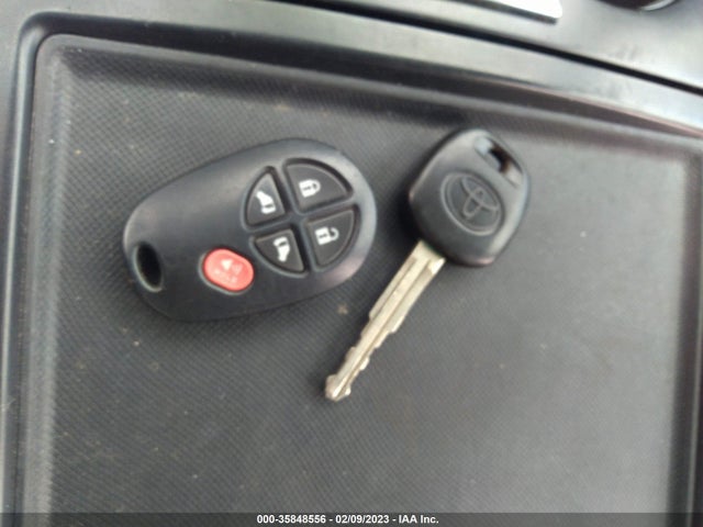 Toyota SIENNA LE 2018 5TDKZ3DC9JS929431 Image 11