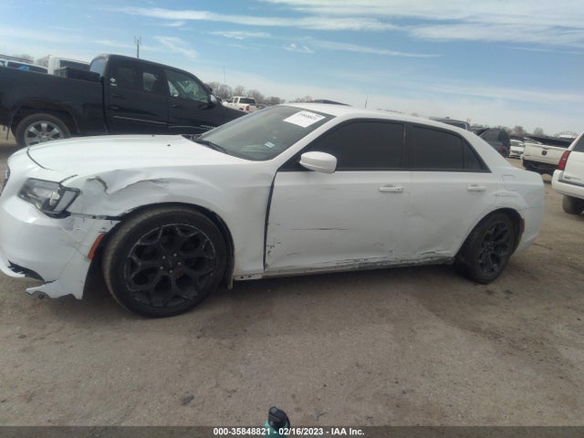 2C3CCABG1KH562951 Chrysler 300 300s