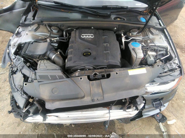 2016 Audi A4, VIN: WAUFFAFL5GA008547