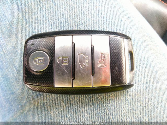 KNDJX3AA4J7529484 KIA Soul !