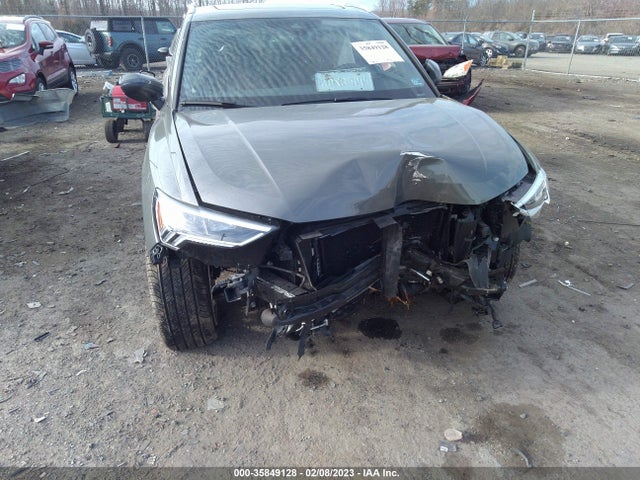 2020 Audi Q3, VIN: WA1EECF30L1113904