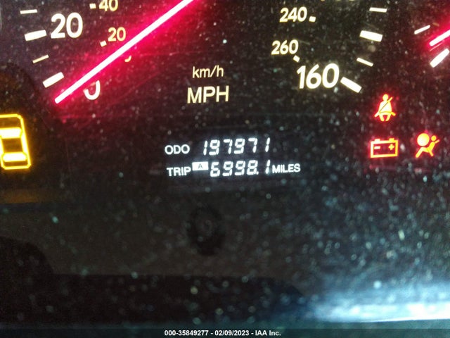 2001 LEXUS LS 430 VIN: JTHBN30F810016981