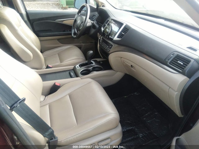 2016 Honda Pilot, VIN: 5FNYF6H76GB083936