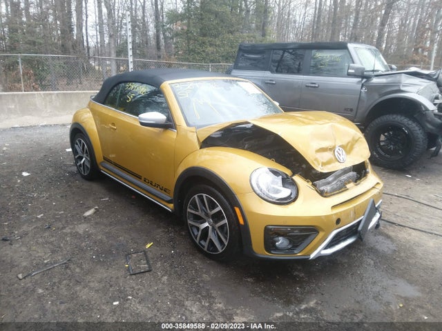 2017 Volkswagen Beetle, VIN: 3VWT17AT2HM800235