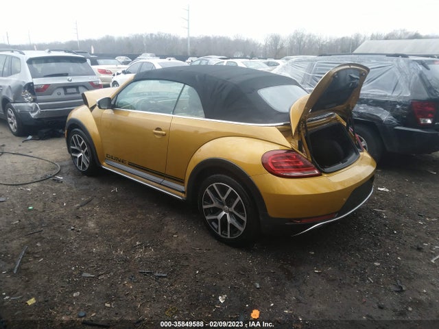 2017 Volkswagen Beetle, VIN: 3VWT17AT2HM800235