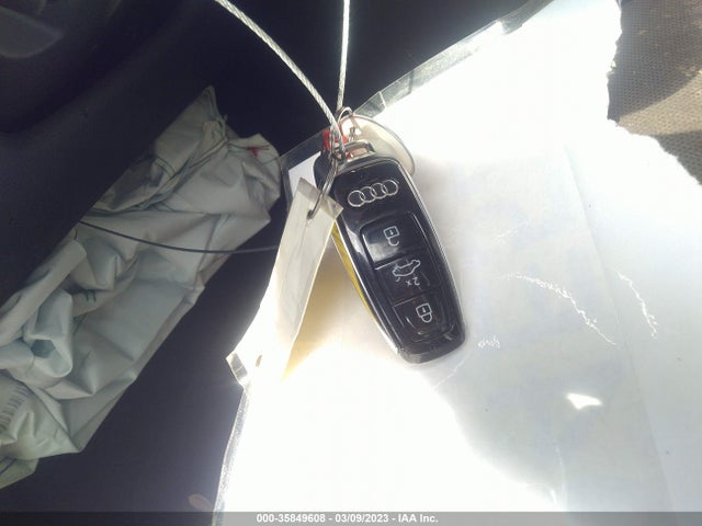 WAU8DAF80MN005327 Audi A8 L