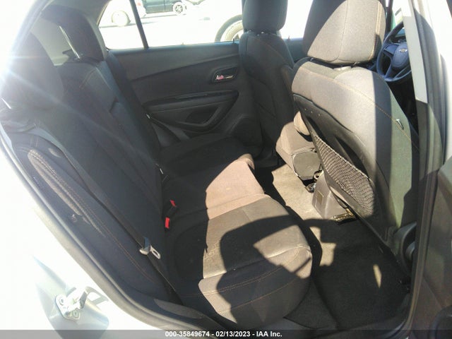 Chevrolet TRAX LS 2017 3GNCJKSB9HL266210 Image 8