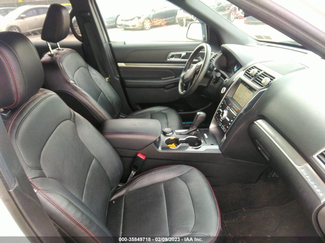 2018 Ford Explorer, VIN: 1FM5K8GT5JGC21385