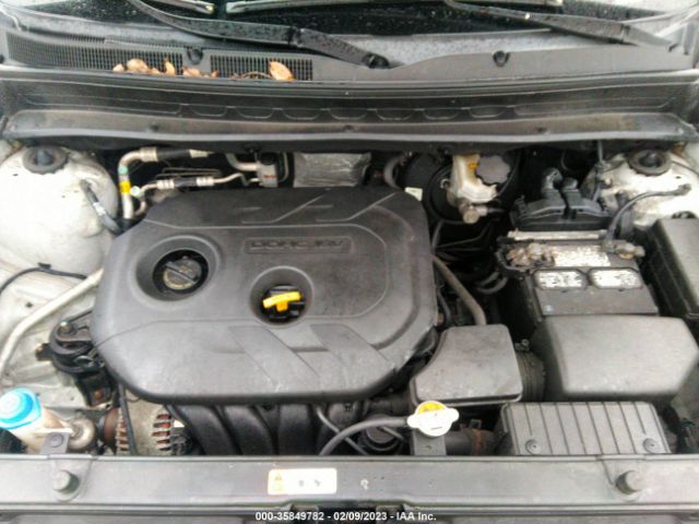 KNDJT2A63C7379470 KIA SOUL +