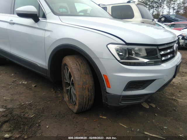 2018 VOLKSWAGEN TIGUAN SEL/SE VIN: 3VV2B7AX2JM216441