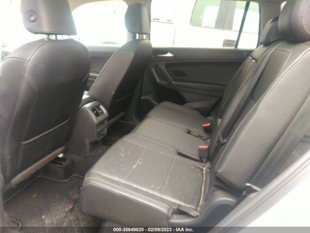 2018 VOLKSWAGEN TIGUAN SEL/SE VIN: 3VV2B7AX2JM216441