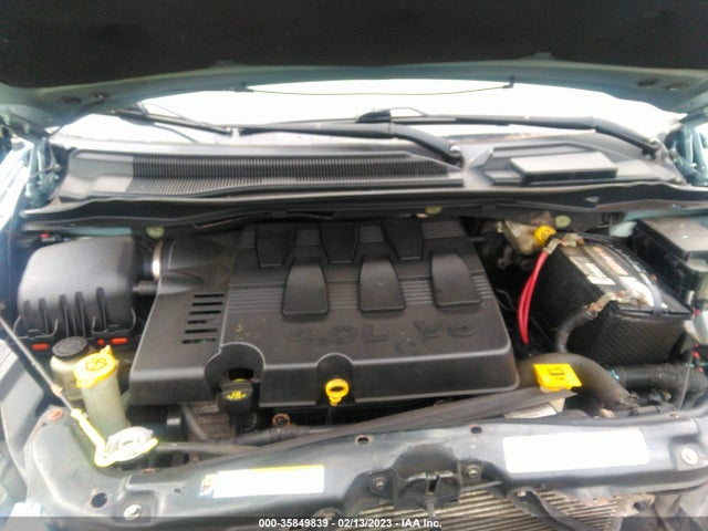 2A4RR6DX6AR136917 Chrysler Town & Country Limited