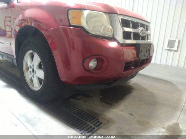 2008 FORD ESCAPE XLT VIN: 1FMCU93Z58KA52672