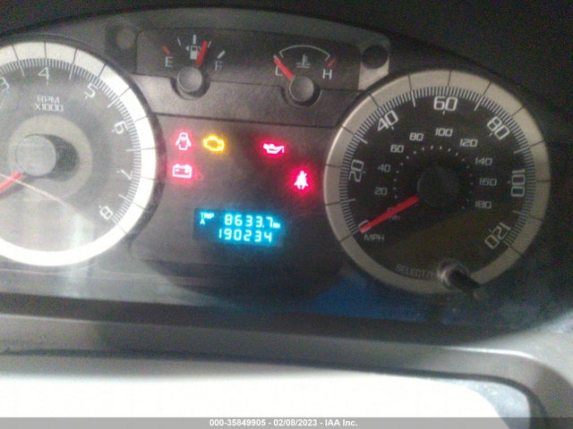 2008 FORD ESCAPE XLT VIN: 1FMCU93Z58KA52672
