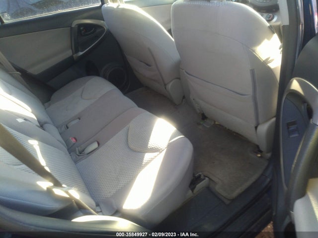 2006 TOYOTA RAV4 BASE VIN: JTMZD33V065015856