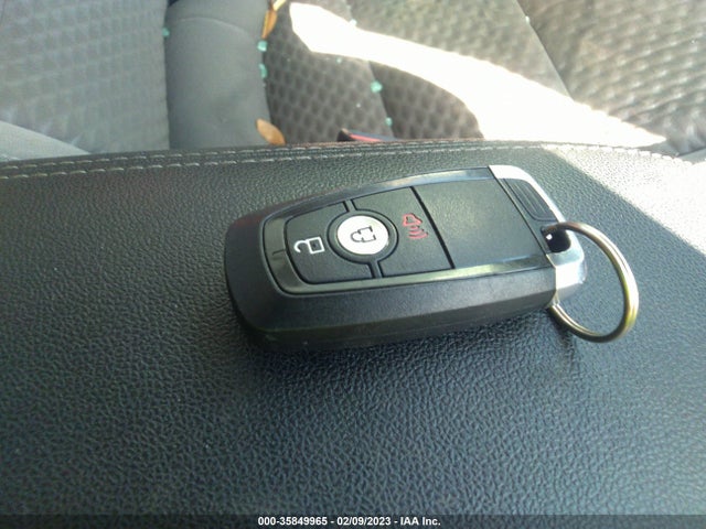 2020 Ford Escape, VIN: 1FMCU9BZ1LUA15195