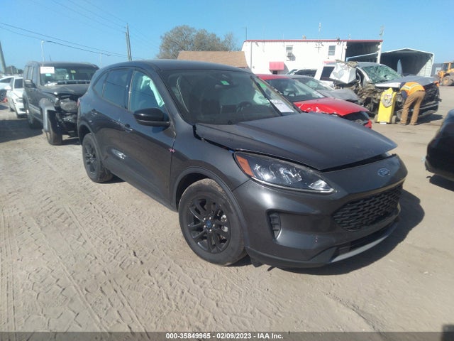 2020 Ford Escape, VIN: 1FMCU9BZ1LUA15195