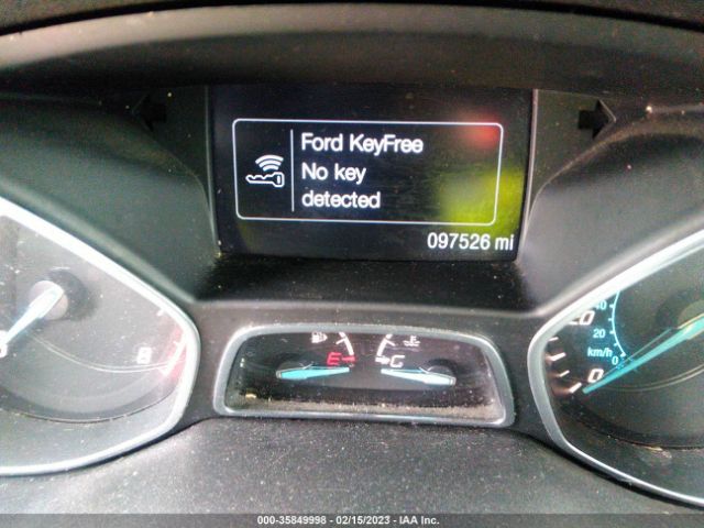 1FMCU0JX7EUB96219 Ford Escape Titanium