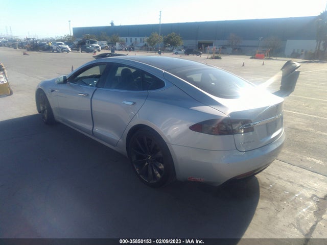 2016 Tesla Model S, VIN: 5YJSA1E20GF167850
