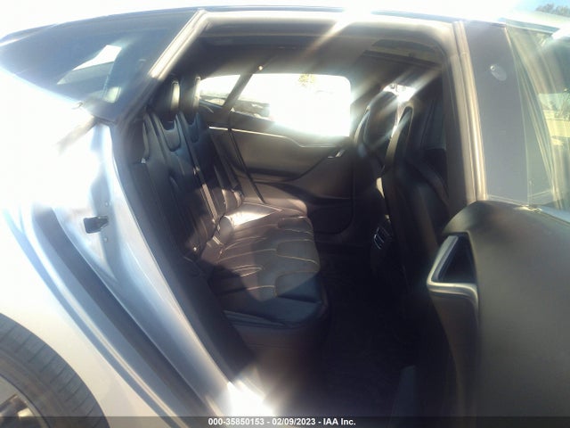 2016 Tesla Model S, VIN: 5YJSA1E20GF167850