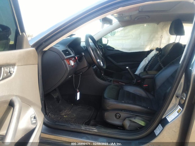 1VWCH7A37CC108199 Volkswagen Passat Sel Premium