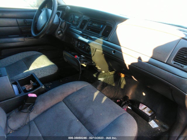 2011 FORD POLICE INTERCEPTOR VIN: 2FABP7BV9BX121948