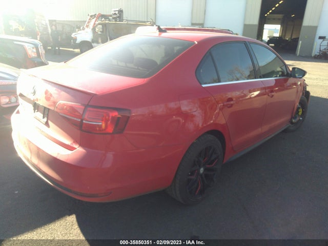 3VW4T7AJ3FM262798 Volkswagen Jetta Sedan 2.0t Gli Sel