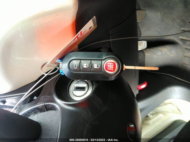 3C3CFFAR2DT575581 Fiat 500 POP