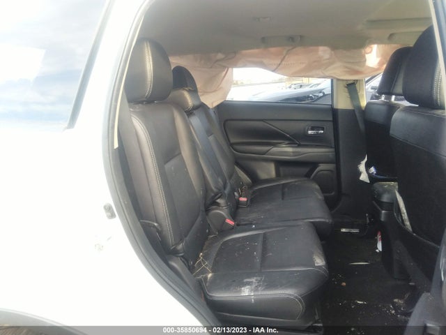 JA4AZ3A32FZ012198 Mitsubishi Outlander Se