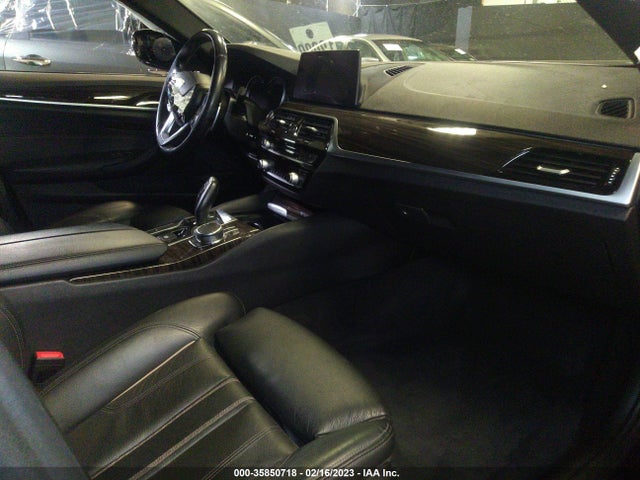 BMW 5 Series 530i Xdrive 2019 аукцион фото