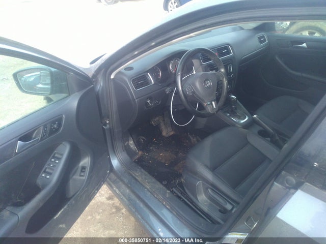 3VWDP7AJ4CM123635 Volkswagen Jetta Sedan Se W
