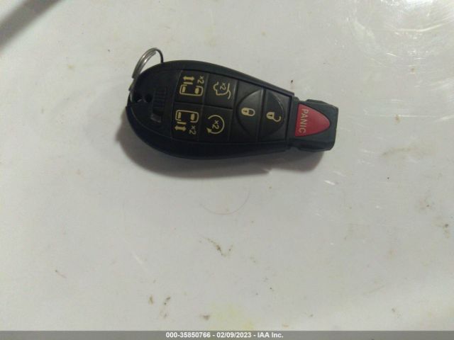 2C4RDGCG3KR804928 Dodge Grand Caravan Sxt
