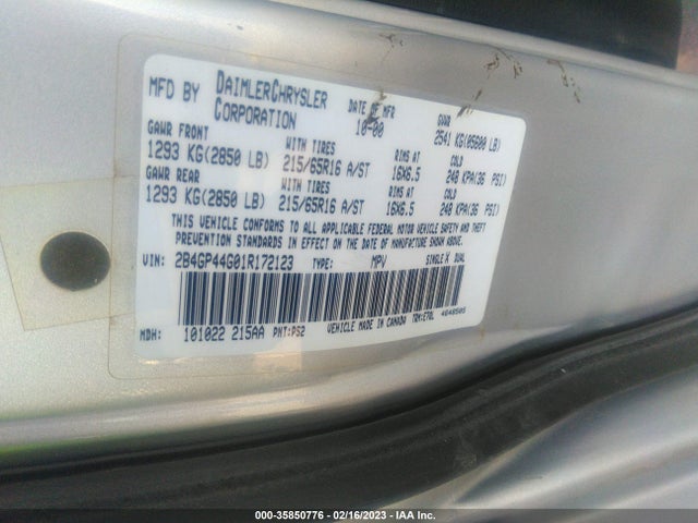 2001 DODGE GRAND CARAVAN SPORT VIN: 2B4GP44G01R172123