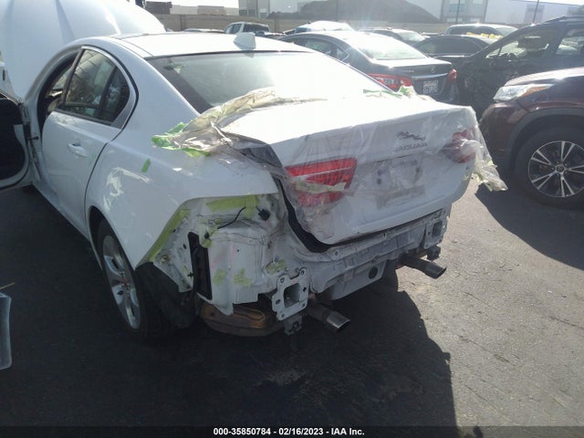2018 Jaguar XE, VIN: SAJAR4FX2JCP38745