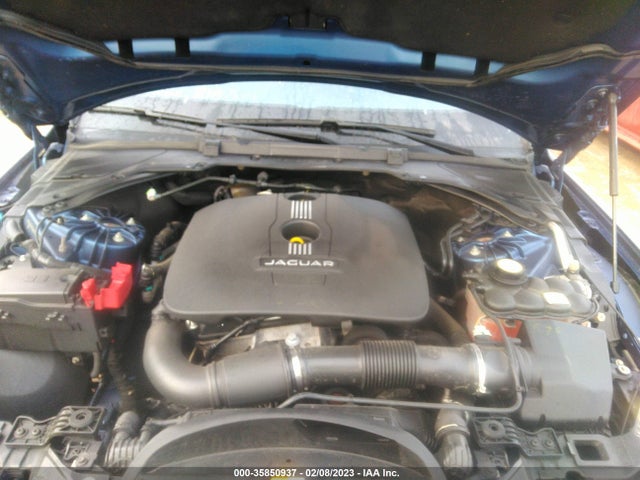 2017 JAGUAR XE 25T PREMIUM VIN: SAJAD4BG0HA948139