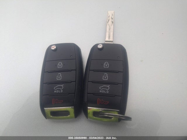 KIA SOUL + 2016 KNDJP3A57G7821383 Image 11