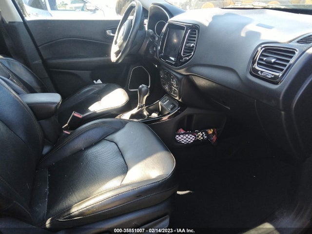Jeep Compass Limited 2018 3C4NJCCB5JT410976 Image 5