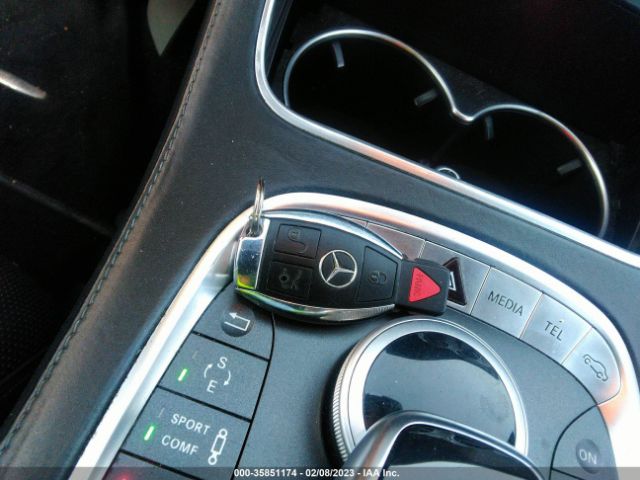 WDDUG8CB0FA166794 Mercedes-Benz S-class S 550