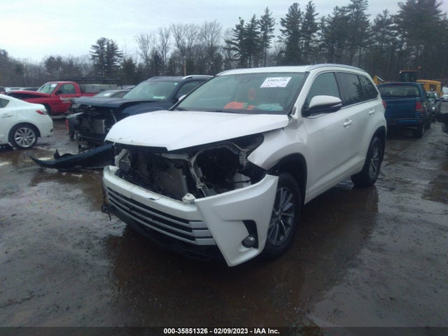 Toyota Highlander Se/xle 2018 5TDJZRFH2JS905561 Image 4